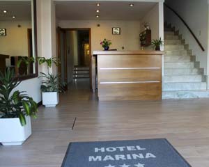 Recepción del Hotel Marina
